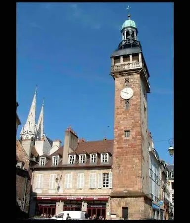Le Black & White F 2 De 55 M 2 Moulins (Allier)