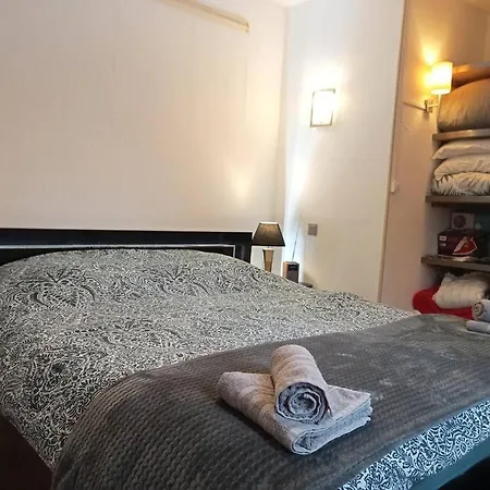 Le Black & White F 2 De 55 M 2 *