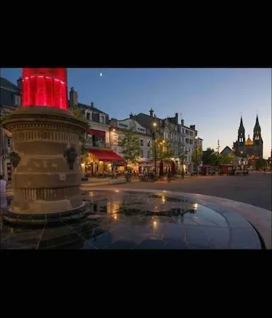 Le Black & White F 2 De 55 M 2