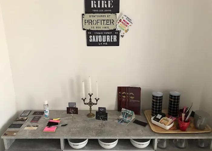 Le Black & White F 2 De 55 M 2 Apartment *