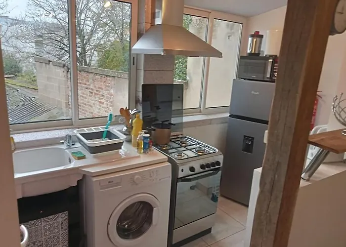 Le Black & White F 2 De 55 M 2 Moulins (Allier)